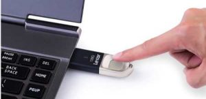 LEXAR JumpDrive Fingerprint F35