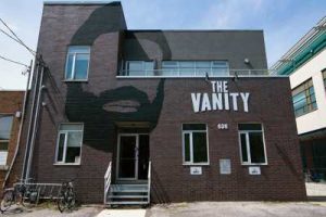 Thevanity Exterior 2204