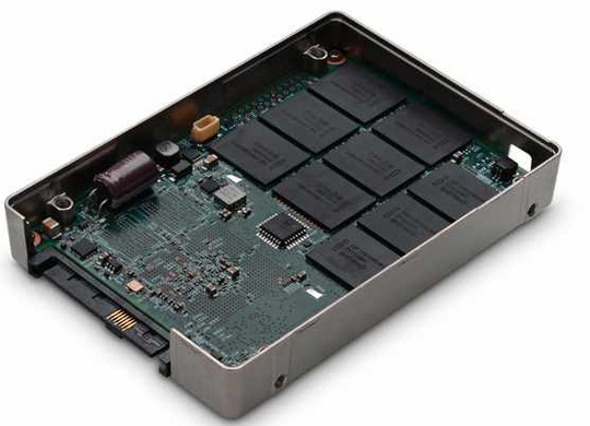 hgst_ultrastar_ssd1000mr_540